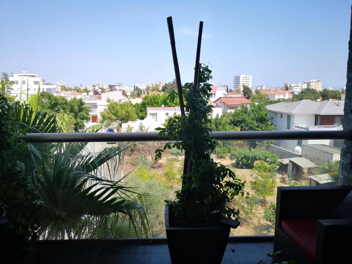 Fine Designed Flat 302 Apartment Larnaca Luaran gambar