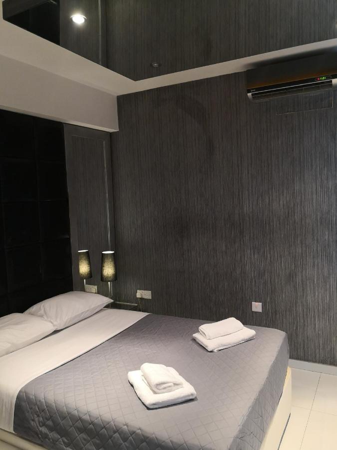 Fine Designed Flat 302 Apartment Larnaca Luaran gambar